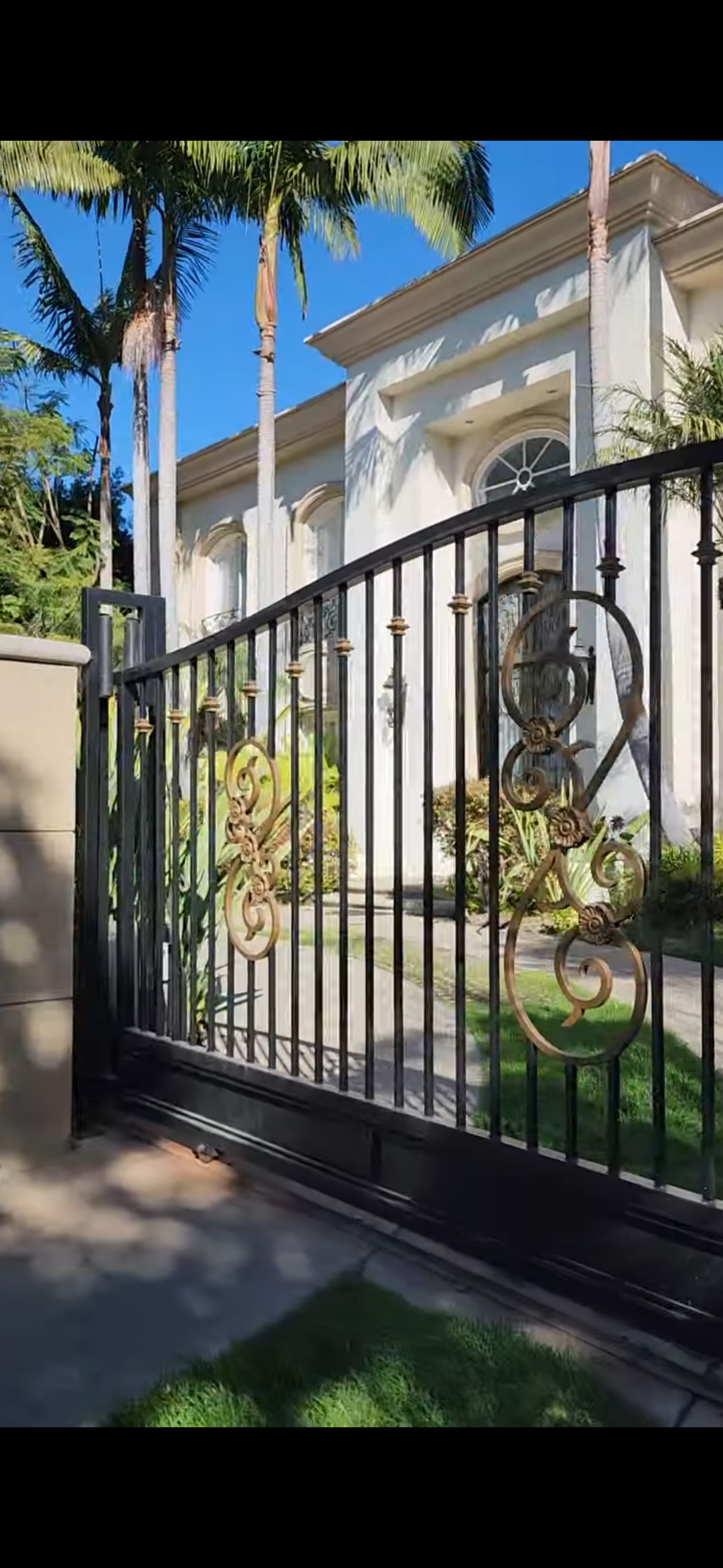 Driveway Gate Estate