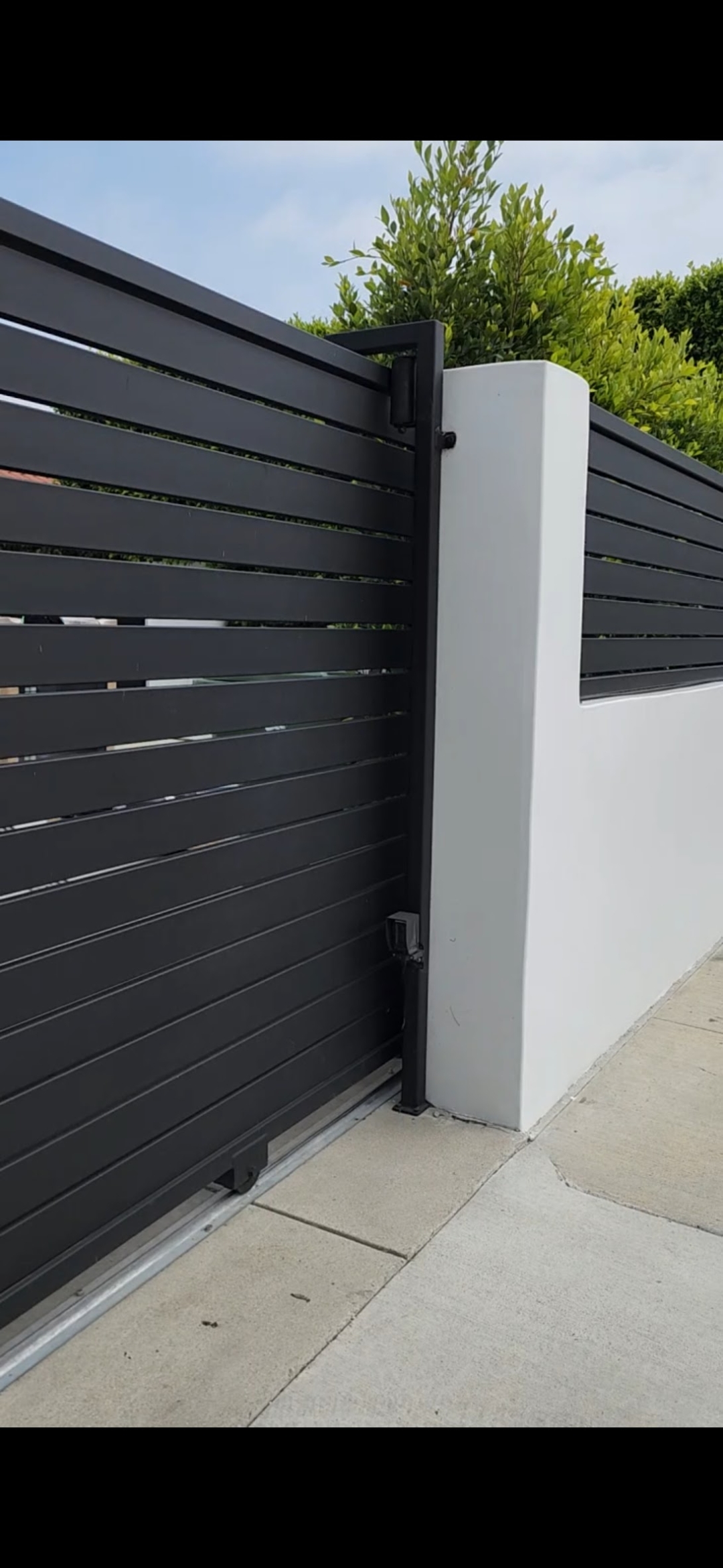 Gate motor detail Los Angeles